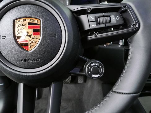 New 2026 Porsche Macan GTS AWD/4WD image 11