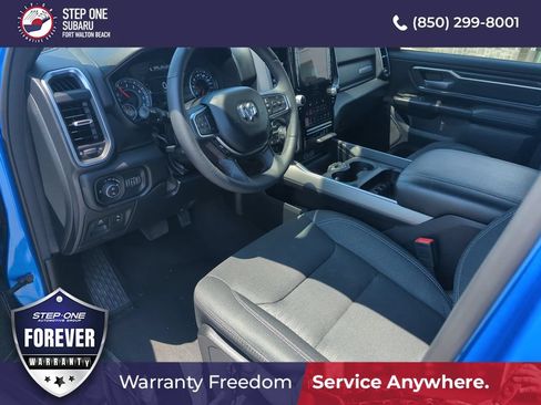 Used 2025 RAM 1500 Big Horn AWD/4WD image 11
