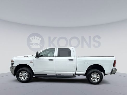 Used 2025 RAM 2500 Tradesman w/ Chrome Appearance Group AWD/4WD image 2