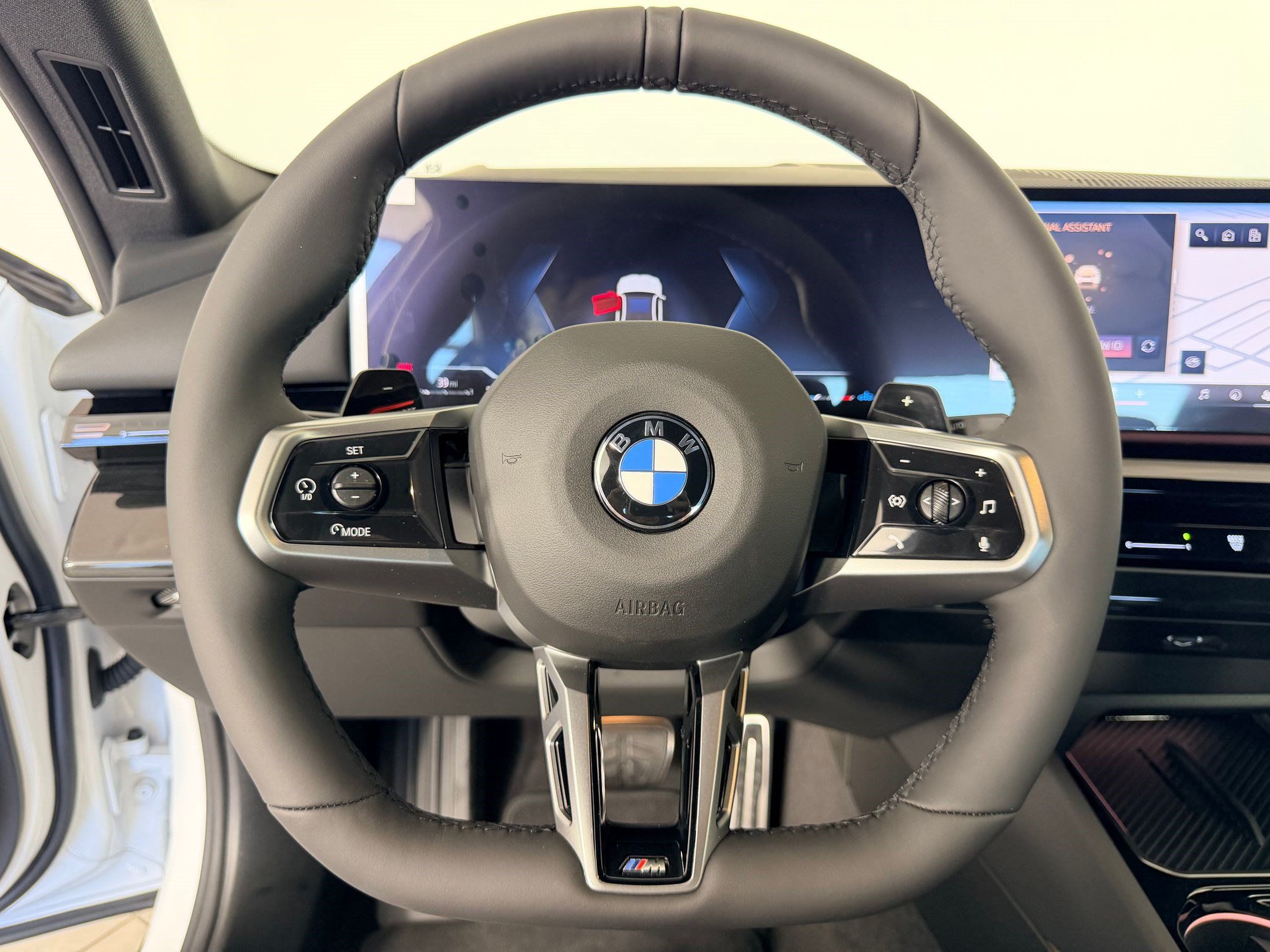 Used 2026 BMW 530i w/ M Sport Package RWD image 15