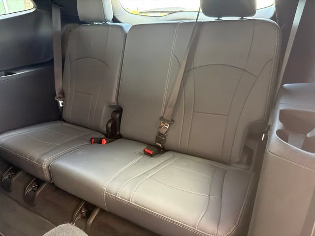 Used 2023 Buick Enclave Essence w/ Experience Buick Package FWD image 16