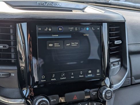 Used 2024 RAM 1500 Laramie AWD/4WD image 43