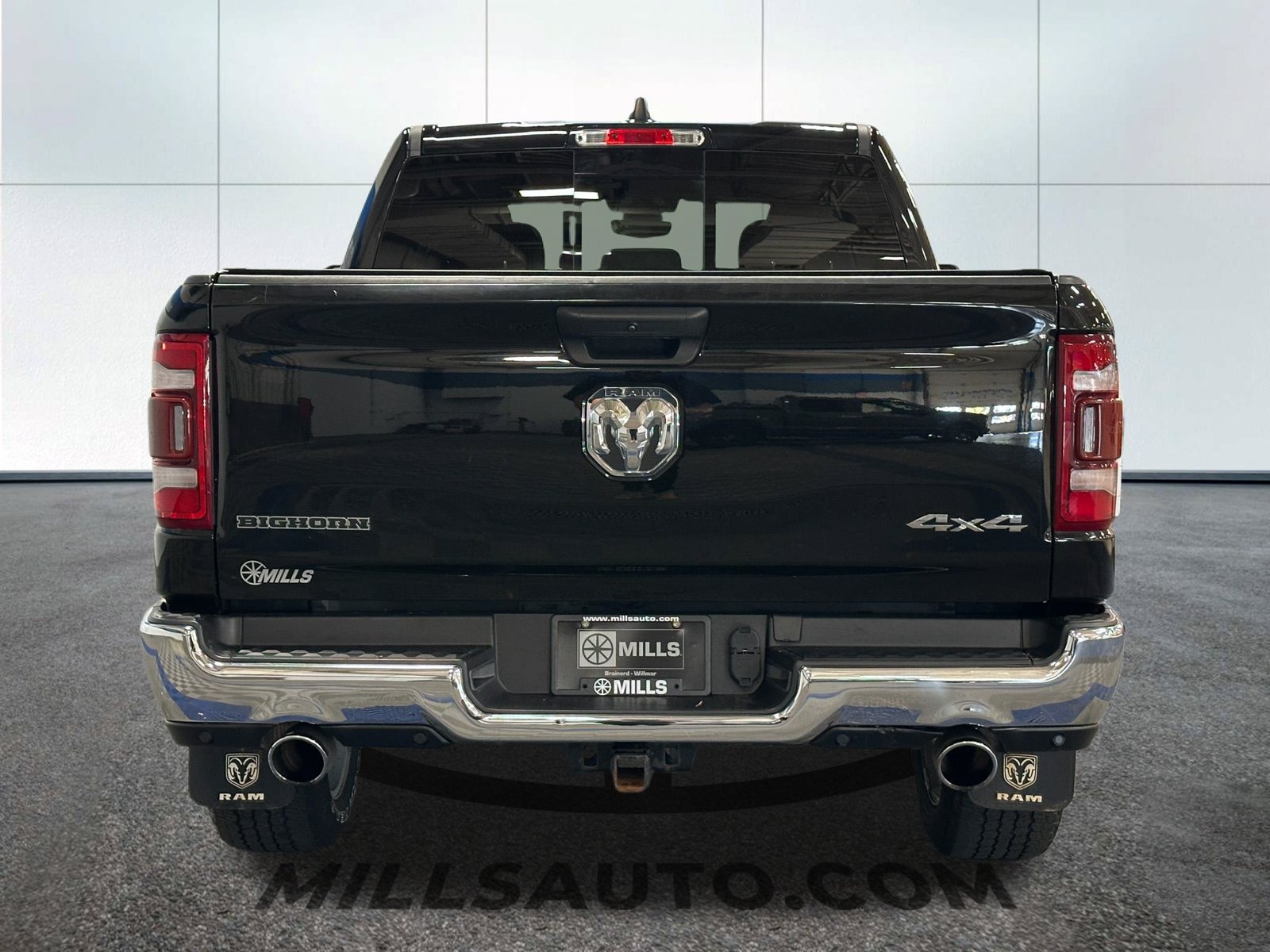 Used 2023 RAM 1500 Big Horn AWD/4WD image 7