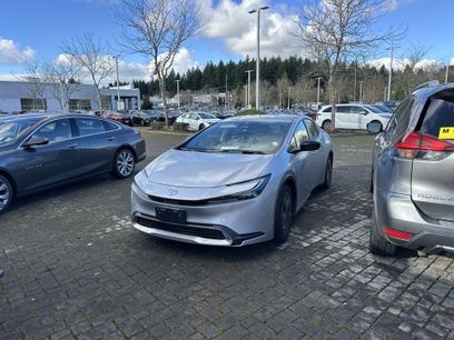 Certified 2025 Toyota Prius SE