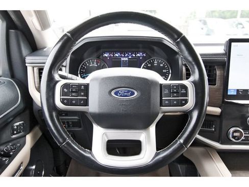 Used 2022 Ford Expedition Max Limited RWD image 14