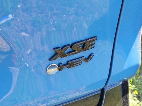 Used 2025 Toyota RAV4 XSE image 5