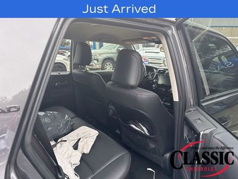 Used 2022 Toyota 4Runner TRD Off-Road Premium image 26