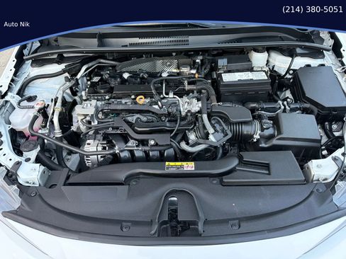 Used 2025 Toyota Corolla LE FWD image 32