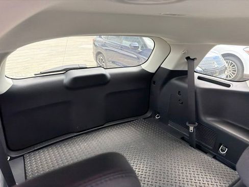 Used 2026 Ford Explorer Active RWD image 31