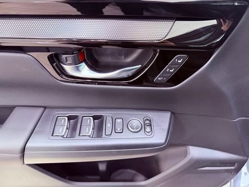 Used 2026 Honda CR-V EX-L image 19
