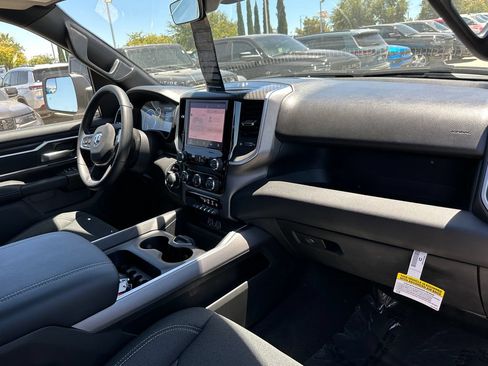New 2026 RAM 1500 Big Horn w/ Night Edition AWD/4WD image 14