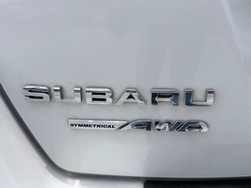 Used 2016 Subaru Crosstrek 2.0i Premium AWD/4WD image 9