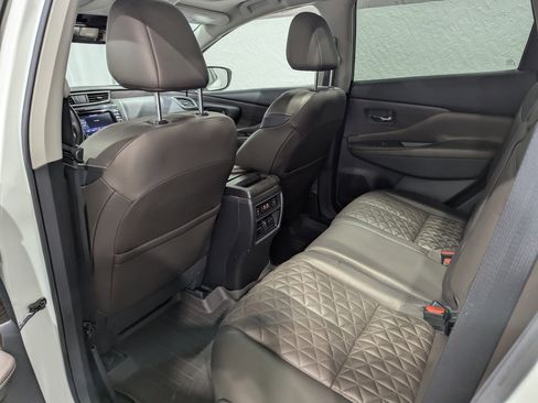 Used 2020 Nissan Murano Platinum image 11