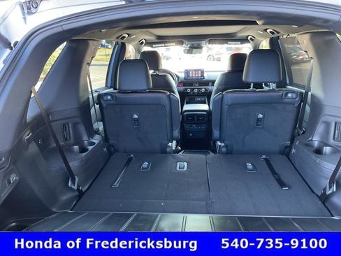 Certified 2025 Honda Pilot TrailSport image 21