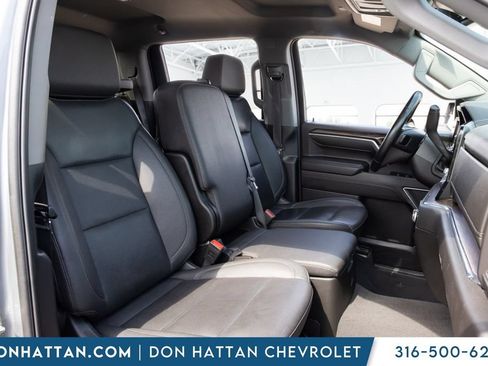 Used 2025 GMC Sierra 1500 SLT AWD/4WD image 18