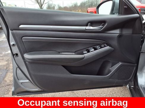 Used 2020 Nissan Altima 2.5 SV image 20