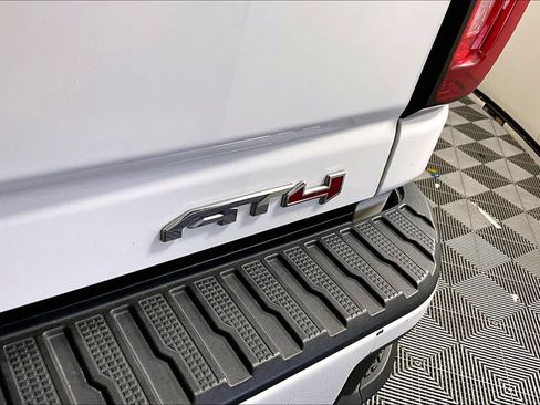 Used 2023 GMC Sierra 2500 AT4 w/ Gooseneck/5TH Wheel Package AWD/4WD image 21