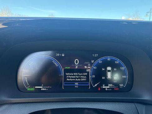 Used 2025 Toyota Crown Signia image 18