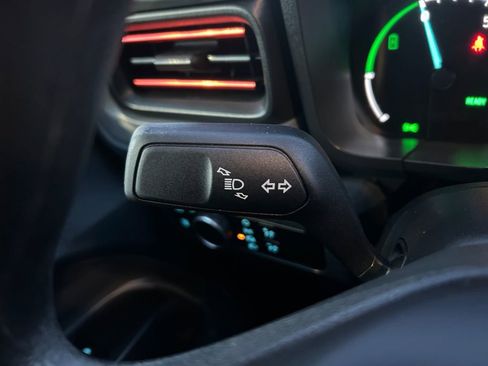 Used 2024 Ford Maverick XL image 22