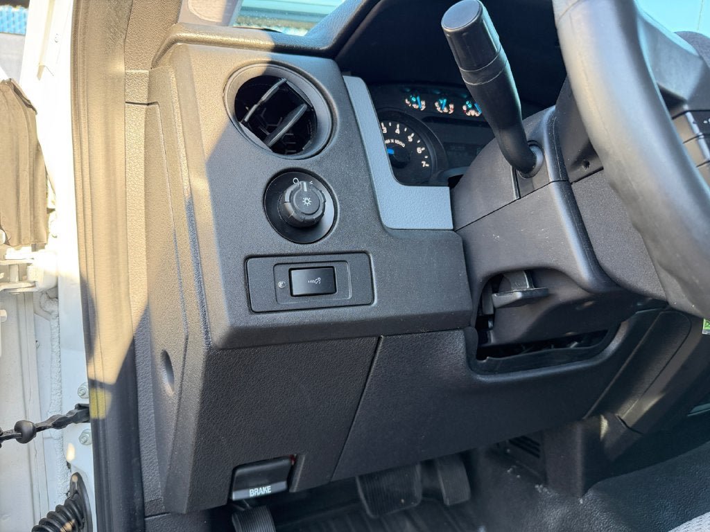 Used 2014 Ford F150 STX w/ Trailer Tow Package RWD image 19