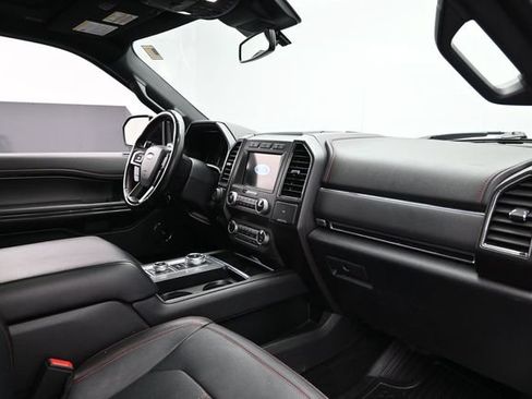Certified 2019 Ford Expedition Limited w/ Equipment Group 303A AWD/4WD image 35