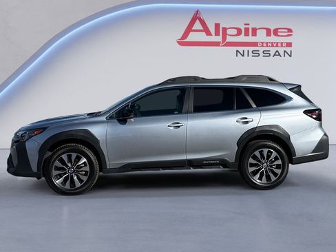 Used 2024 Subaru Outback Limited image 2