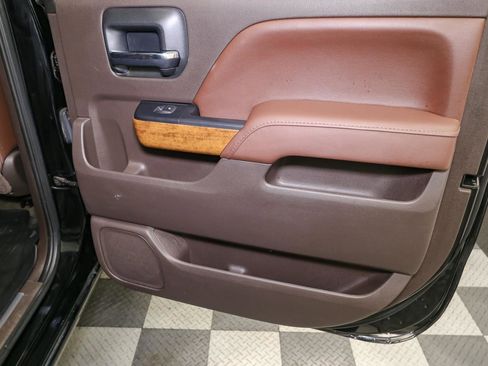 Used 2016 Chevrolet Silverado 3500 High Country image 22