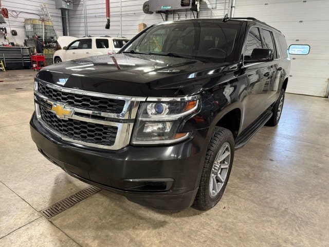 Used 2017 Chevrolet Suburban LT AWD/4WD image 40