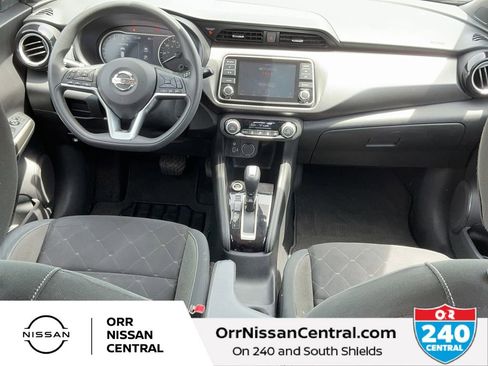 Used 2020 Nissan Kicks SV FWD image 15