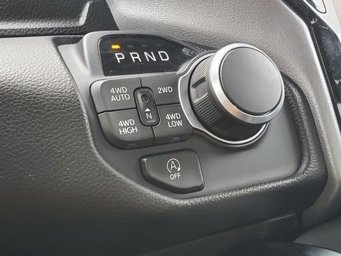 Certified 2025 RAM 1500 Big Horn image 21