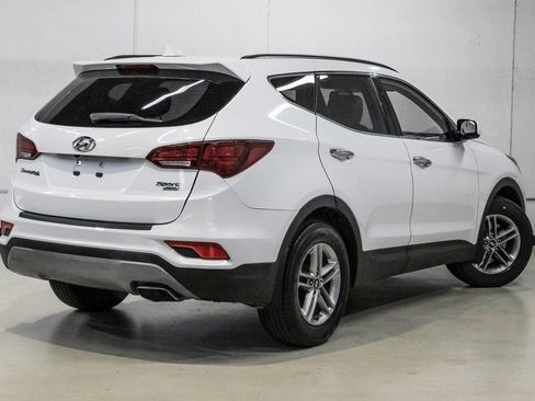 Used 2017 Hyundai Santa Fe Sport image 10