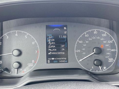 Certified 2025 Toyota Corolla SE image 14