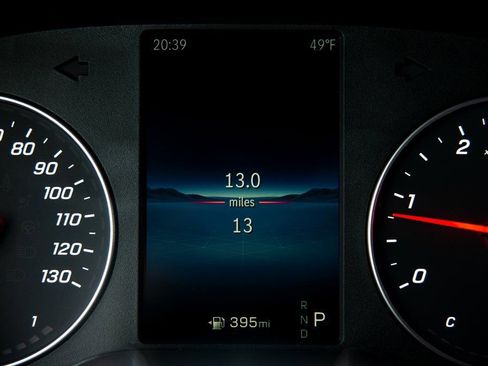 Used 2025 Mercedes-Benz Sprinter 4500 image 38