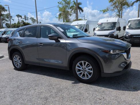 Used 2023 MAZDA CX-5 AWD 2.5 S w/ Select Package image 2