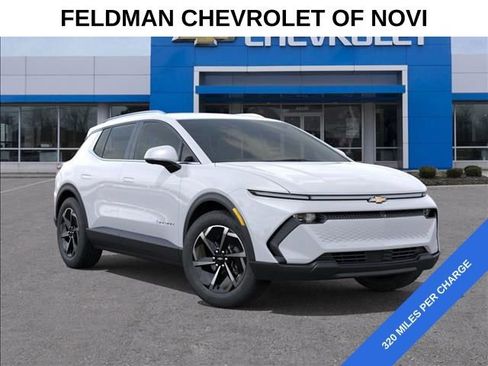 New 2026 Chevrolet Equinox EV LT image 8