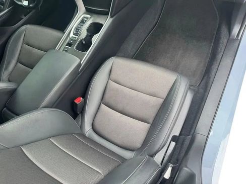 Used 2022 Honda Accord Sport image 14