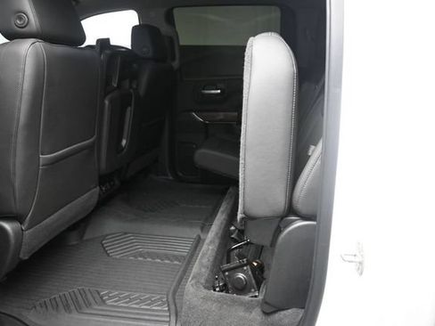 Used 2020 Chevrolet Silverado 1500 LT w/ All-Star Edition AWD/4WD image 21