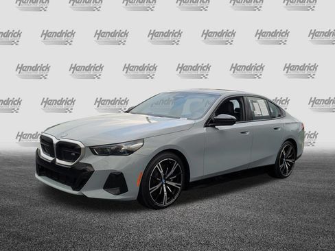 Used 2025 BMW i5 M60 AWD/4WD image 6