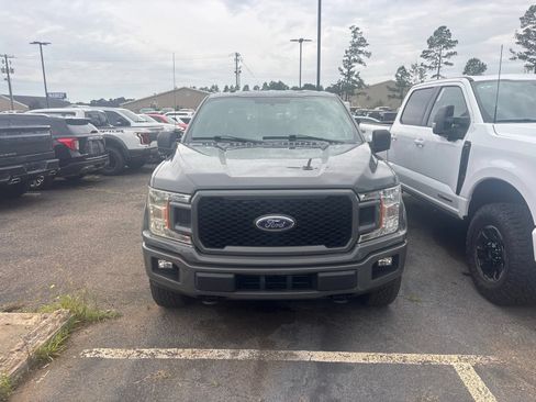 Certified 2018 Ford F150 XLT w/ Equipment Group 302A Luxury AWD/4WD image 14