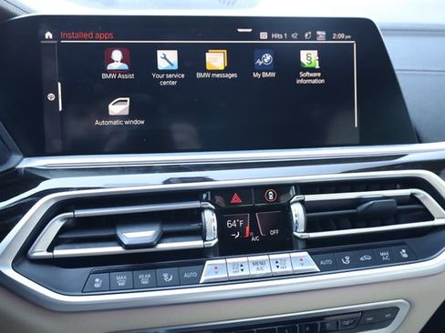 Used 2021 BMW X5 xDrive40i w/ M Sport Package image 17