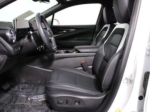 Used 2024 Chevrolet Blazer EV LT AWD/4WD image 7