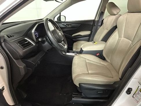 Used 2023 Subaru Ascent Premium w/ Convenience Package AWD/4WD image 12