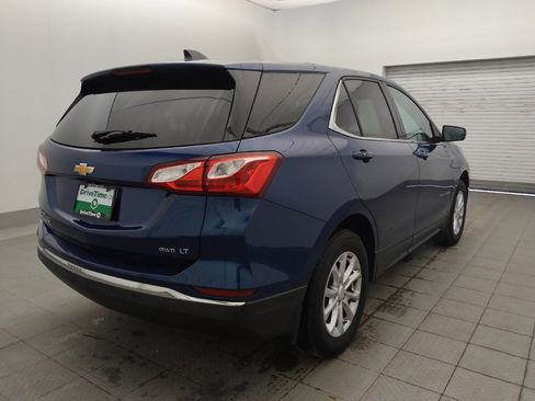 Used 2019 Chevrolet Equinox LT w/ Driver Convenience Package AWD/4WD image 9