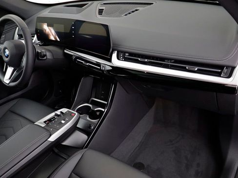 New 2026 BMW X1 xDrive28i w/ Technology Package image 19