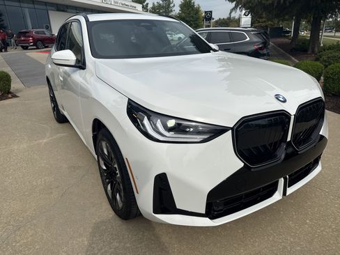 New 2026 BMW X3 xDrive30 w/ Premium Package image 6