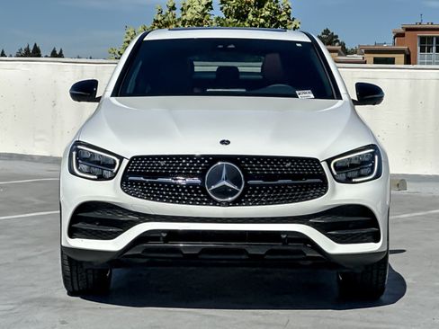 Used 2023 Mercedes-Benz GLC 300 4MATIC Coupe image 11