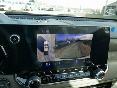 New 2026 Chevrolet Colorado ZR2 w/ Technology Package image 22