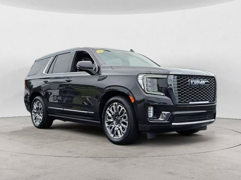 Used 2023 GMC Yukon Denali Ultimate AWD/4WD image 1