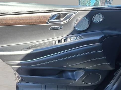 Used 2023 Genesis GV80 3.5T w/ Winter Weather Package image 16