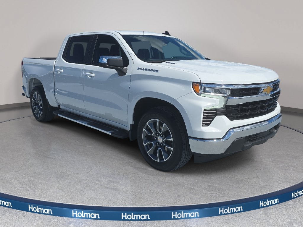 Used 2025 Chevrolet Silverado 1500 LT RWD image 4